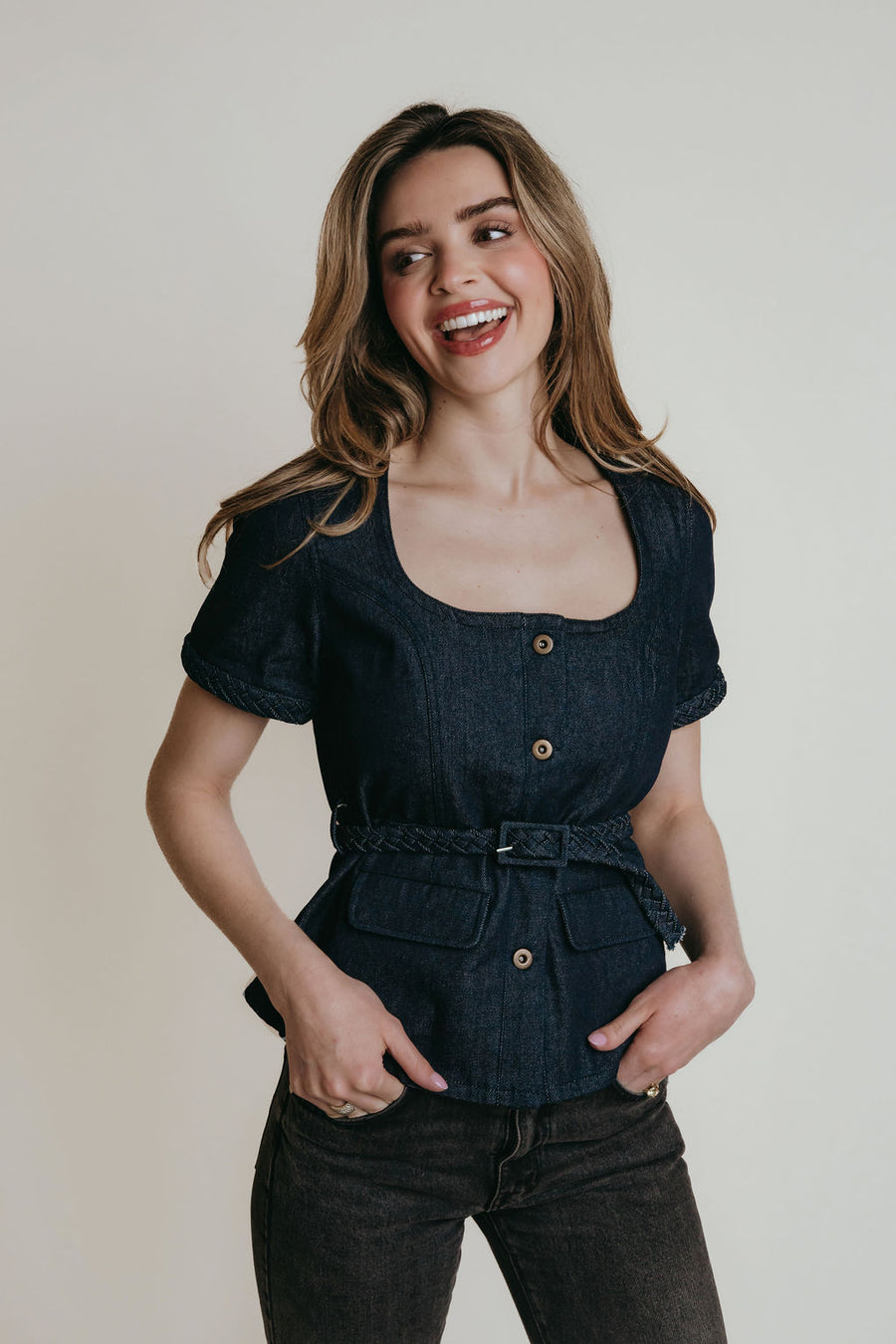 Cassie Top
